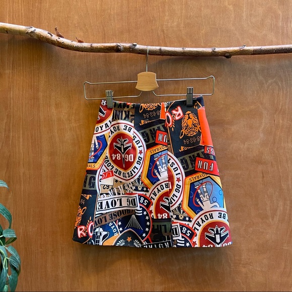 Akira graphic black mini skirt - Picture 3 of 4